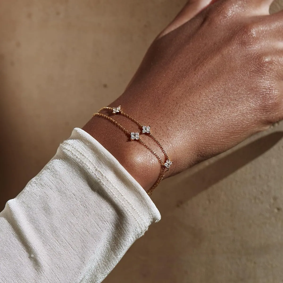 Bracelets for Women 14K Gold Silver Plated Ring Bracelet Hand Chain Dainty Evil Eye Heart Clover Daisy Cubic Zirconia Stackable Link Chain Hypoallergenic Body Jewelry Cute Trendy Gifts