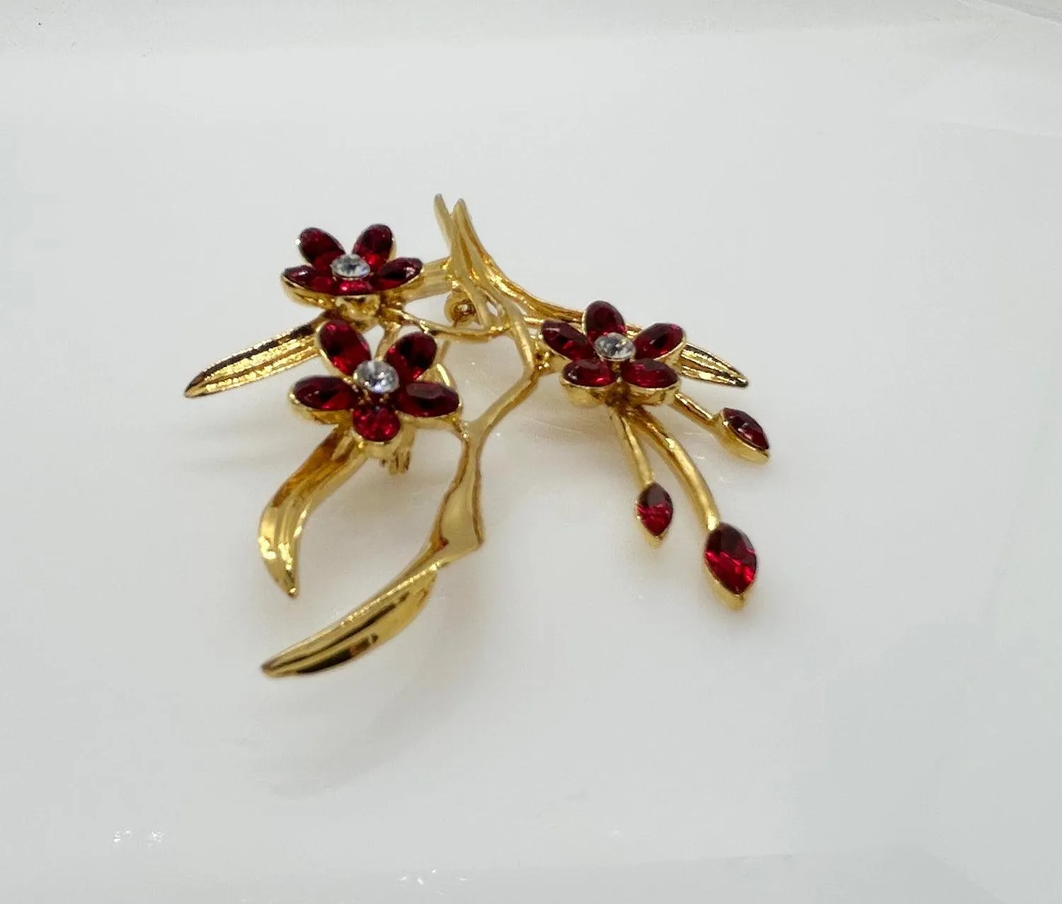 Classic Vintage Floral Brooch with Rich Red Stones