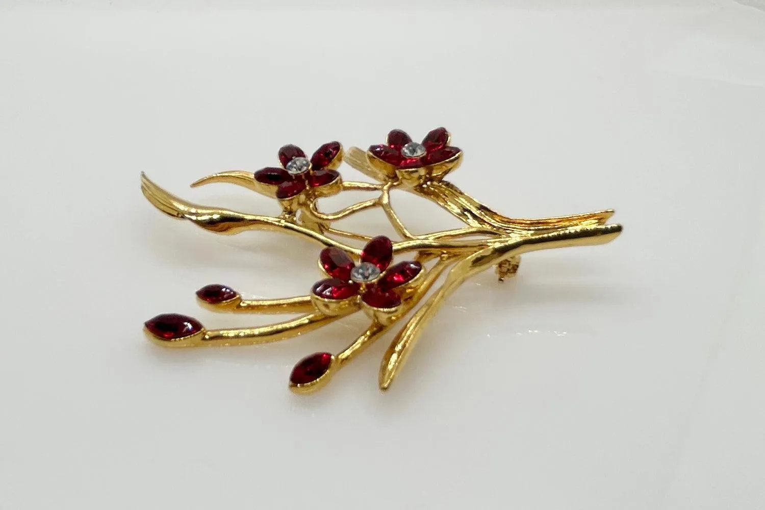 Classic Vintage Floral Brooch with Rich Red Stones