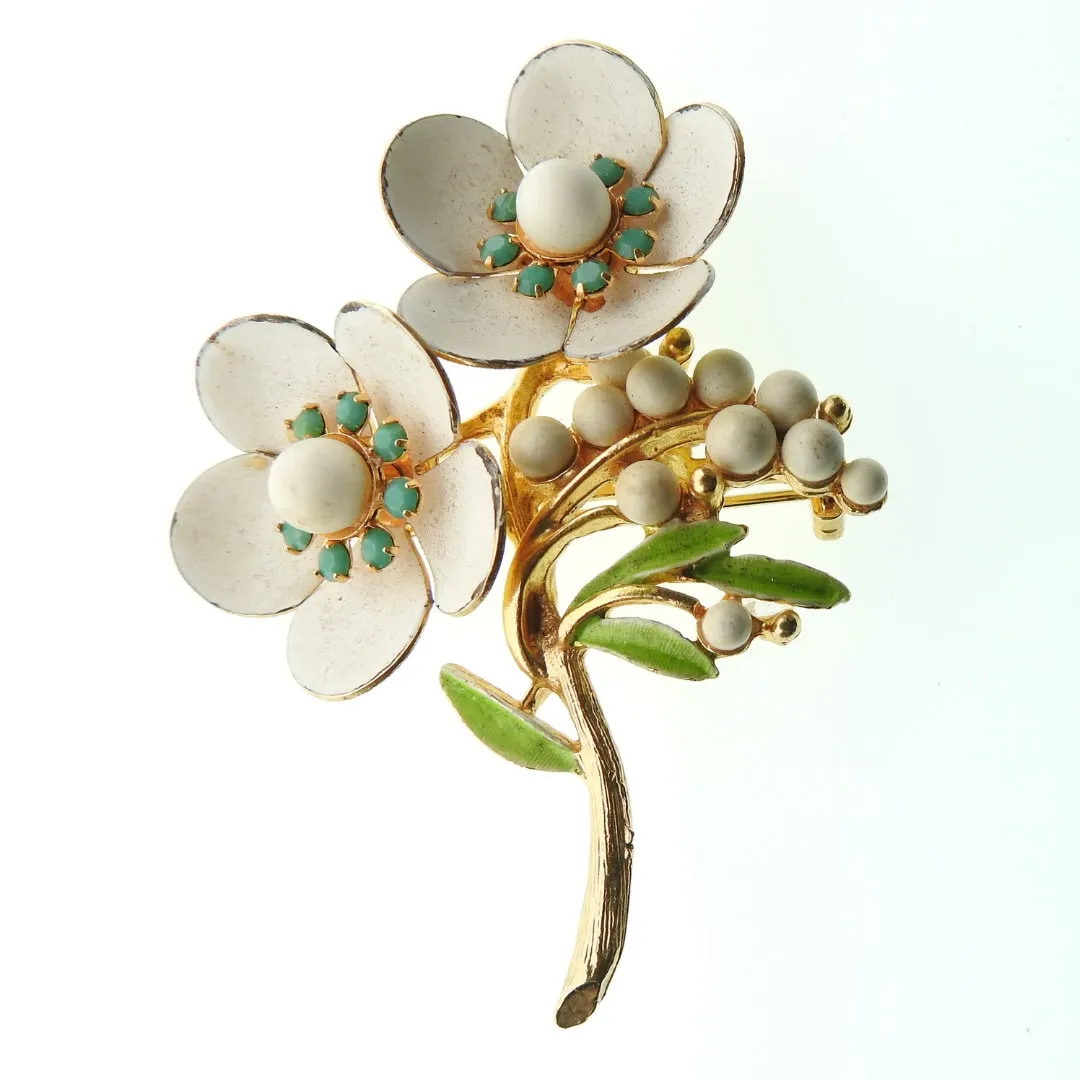 Eye-catching vintage enamel flower brooch