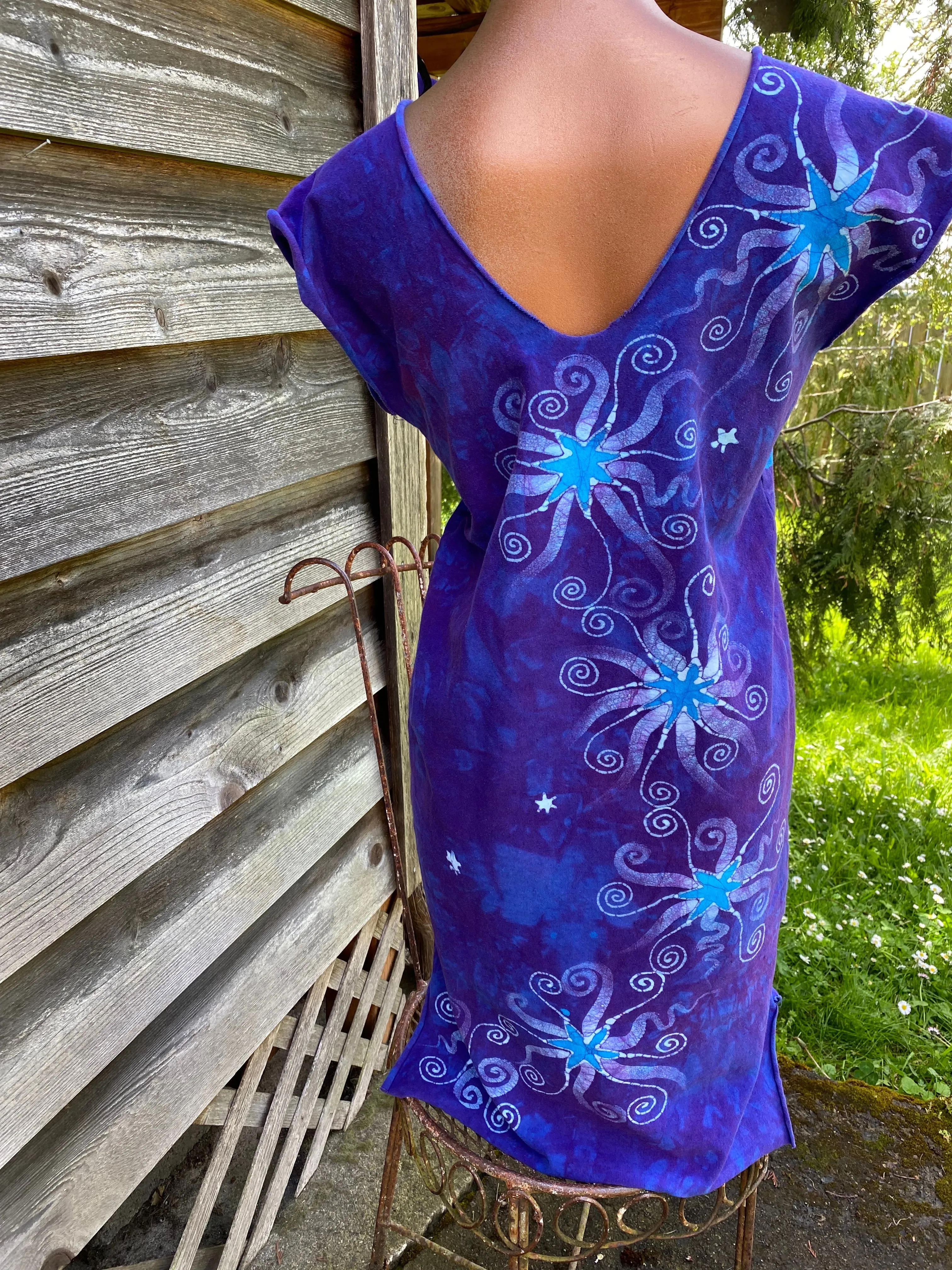 Purple Rays of Swirling Moonbeams Stretchy Hemp Tube Dress