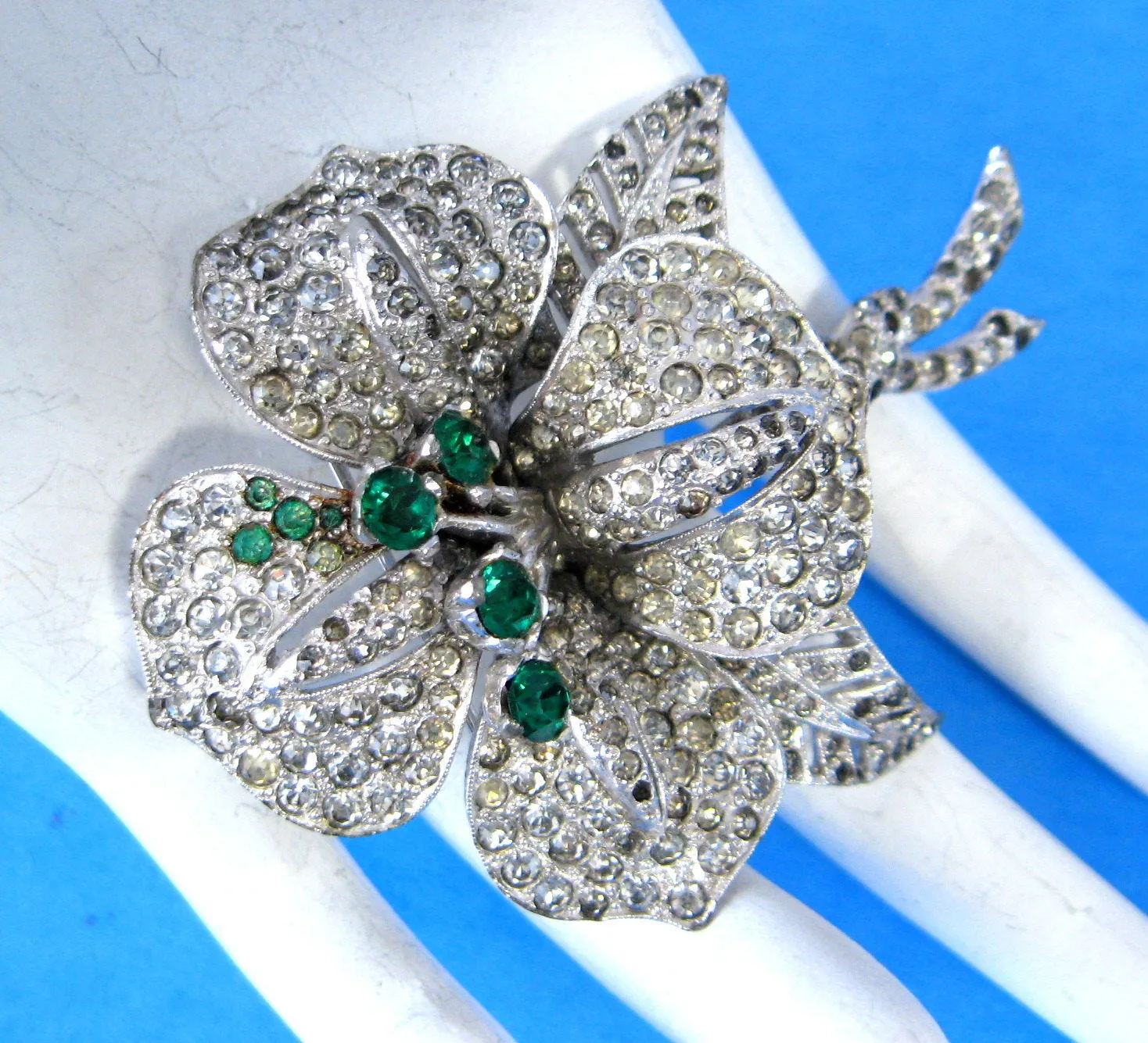 Rhinestone Flower Statement Brooch Pin 1930s Unsigned Staret Lily Faux Emeralds