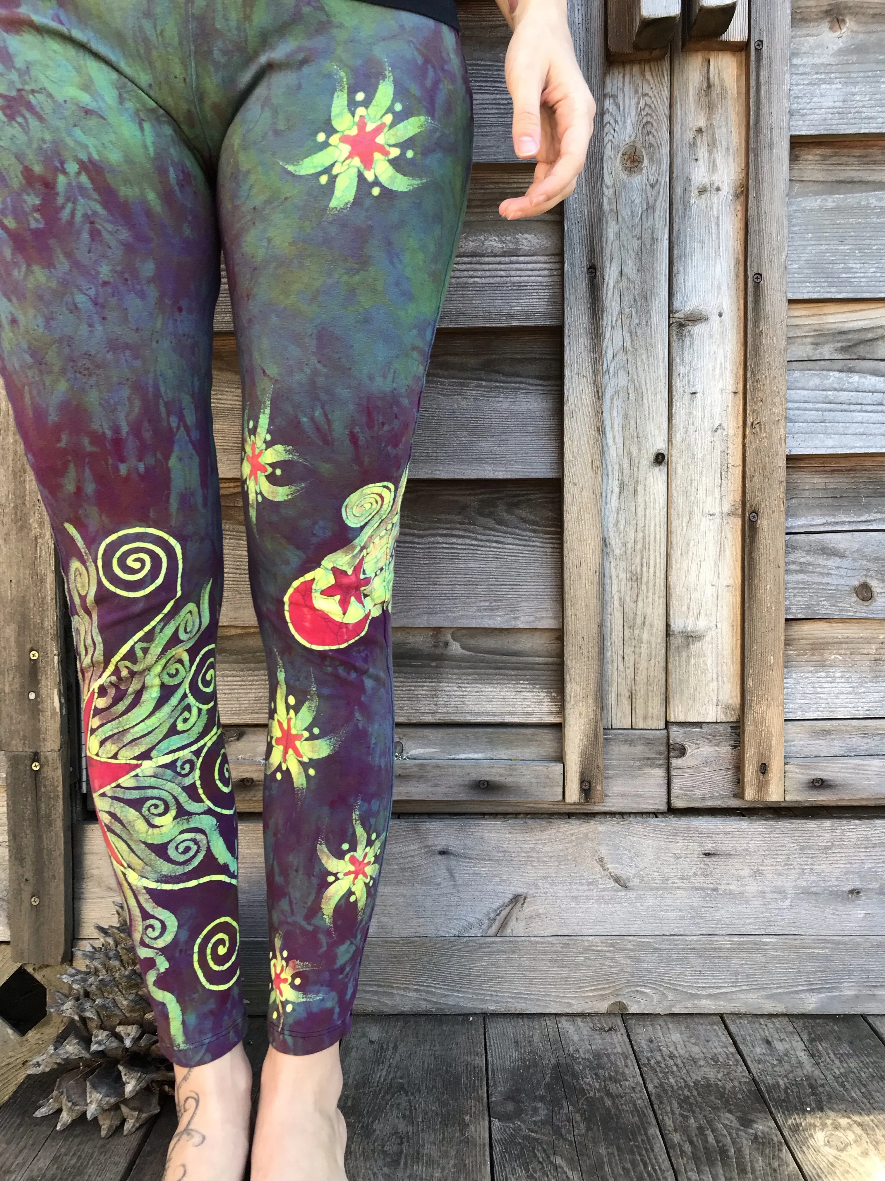 Sunrise Moon and Stars Batik Yoga Leggings